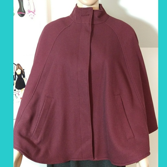 H&M Jackets & Blazers - 🌟H&M Cape🌟